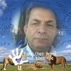 Meet your Posher, Sidney suada